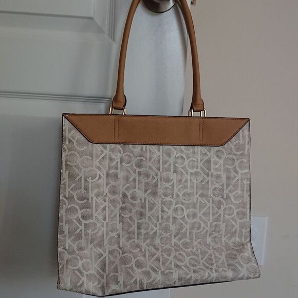 Calvin Klein beige & Brown Satchel Shoulder Bag - Picture 3 of 11